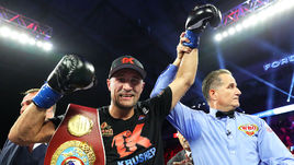 2 февраля. Фриско. Сергей Ковалев после победы над Элейдером Альваресом.