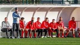 5 февраля. Белек. "Спартак" - "Марибор" - 1:1. Олег Кононов (второй слева).