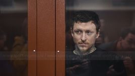 Павел Мамаев в камере на заседании суда.