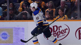 10 февраля. Нэшвилл. "Нэшвилл" – "Сент-Луис" – 4:5 ОТ. Радость Владимира Тарасенко.