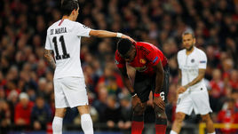 12 февраля. Манчестер. "Манчестер Юнайтед" - "ПСЖ" - 0:2. Анхель Ди Мария и Поль Погба.