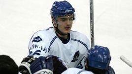 «Вся Магнитка застонала и замерла». Самый невероятный гол в истории российского хоккея