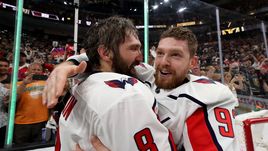 Александр Овечкин и Евгений Кузнецов.