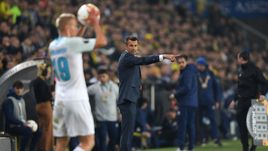 12 февраля. Стамбул. "Фенербахче" - "Зенит" - 1:0. Сергей Семак.