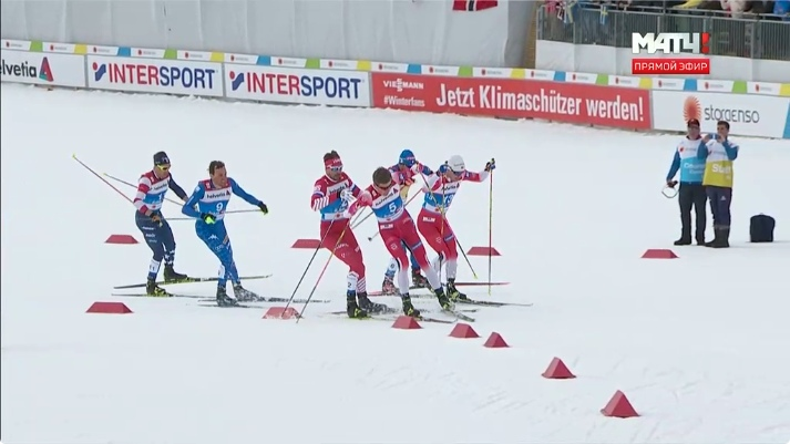 Йоханнес Клебо не пустил вперед Сергея Устюгова. Йоханнес Клебо не пустил вперед Сергея Устюгова.