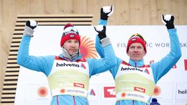 24 февраля. Зефельд. Командный спринт. Глеб Ретивых и Александр Большунов на пьедестале.