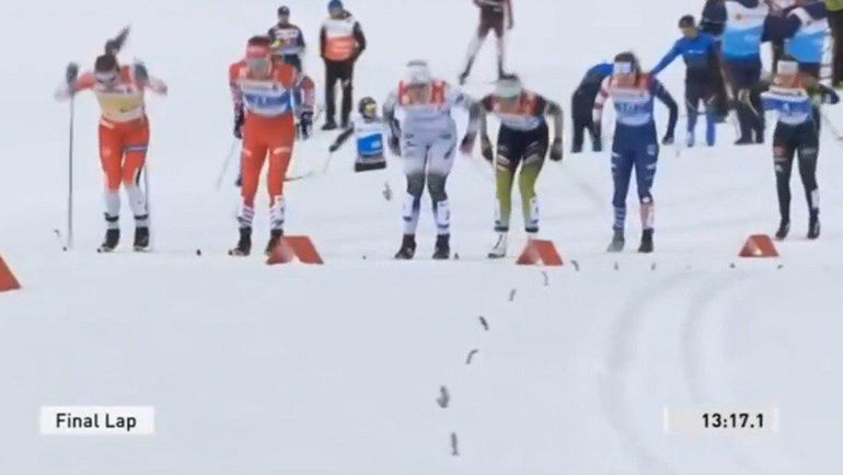 24 февраля. Зеефельд. Юлия Белорукова – в красном комбинезоне и бипе с синей полосой. 24 февраля. Зеефельд. Юлия Белорукова – в красном комбинезоне и бипе с синей полосой.