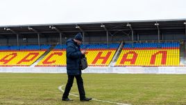 26 февраля. Тула. Поле стадиона "Арсенал" во время третьего визита комиссии РПЛ.