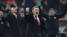 Массимо Каррера.