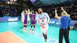 2 марта. Сургут. "Газпром-Югра" – "Зенит-Казань" – 1:3. Казанцы гарантировали себе победу в регулярном чемпионате.