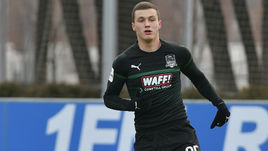 3 марта. Краснодар. "Краснодар-2" - "Луч" - 2:1. Иван Игнатьев в атаке.