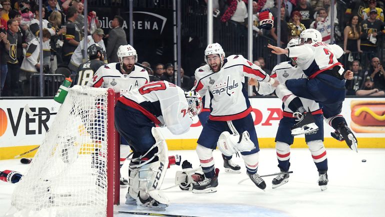 Момент, когда осознаешь, что стал чемпионом. Фото AFP Момент, когда осознаешь, что стал чемпионом. Фото AFP