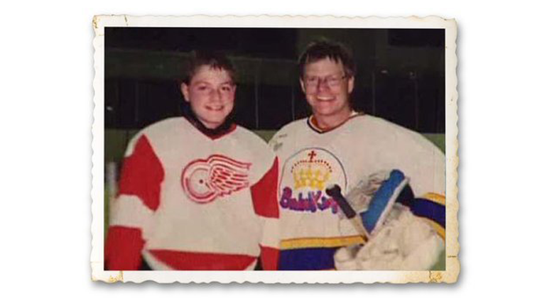 Юный Брэйден Холтби с отцом. Юный Брэйден Холтби с отцом.