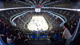 10 марта. Астана. "Барыс" - "Торпедо" - 3:2. Ледовая арена во время решающего матча серии.