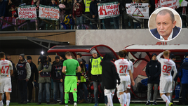 10 марта. Химки. "Динамо" - "Спартак" - 0:1. Обыск болельщиков перед матчем вызвал немало вопросов.