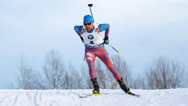 Не смейтесь над Гараничевым. Он может вытащить "индивидуалку"