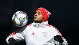 Ари на тренировке сборной России.