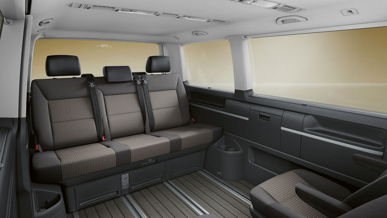 Volkswagen Multivan может стать вашим самым близким другом в путешествиях в поисках новых крутых склонов. Volkswagen Multivan может стать вашим самым близким другом в путешествиях в поисках новых крутых склонов.