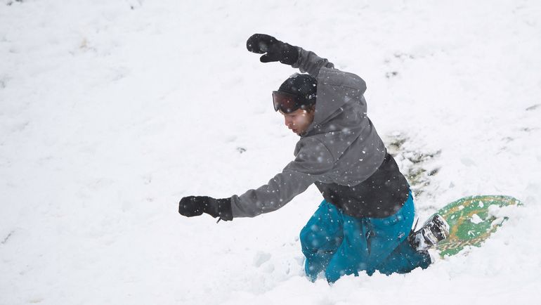 Не бойтесь падать, это временно. Фото REUTERS Не бойтесь падать, это временно. Фото REUTERS