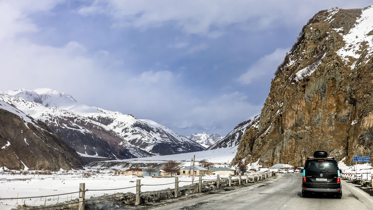 Горы Кавказа в Грузии. Горы Кавказа в Грузии.