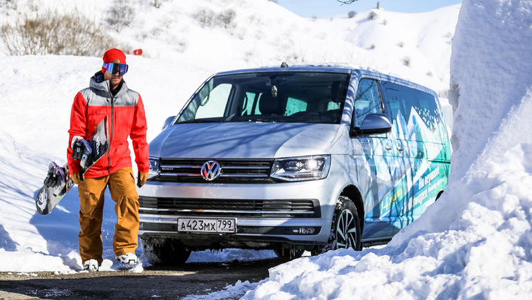 Один из самых известных серферов, путешественник и амбассадор марки Volkswagen Коммерческие автомобили в России Сергей Расшиваев. Один из самых известных серферов, путешественник и амбассадор марки Volkswagen Коммерческие автомобили в России Сергей Расшиваев.