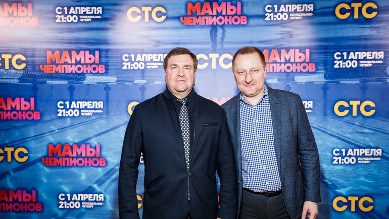 Владимир Сальников (слева). Владимир Сальников (слева).