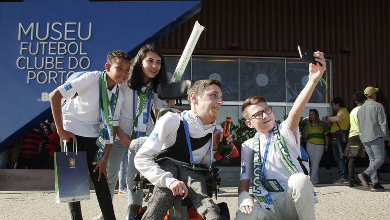 Послы Футбола для Дружбы в Порту. Послы Футбола для Дружбы в Порту.