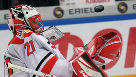 Вратарь "Автомобилиста" Якуб Коварж.