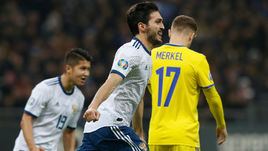 24 марта. Нур-Султан. Казахстан – Россия – 0:4. Магомед Оздоев празднует забитый мяч.