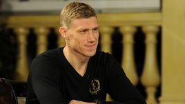 Павел Погребняк.