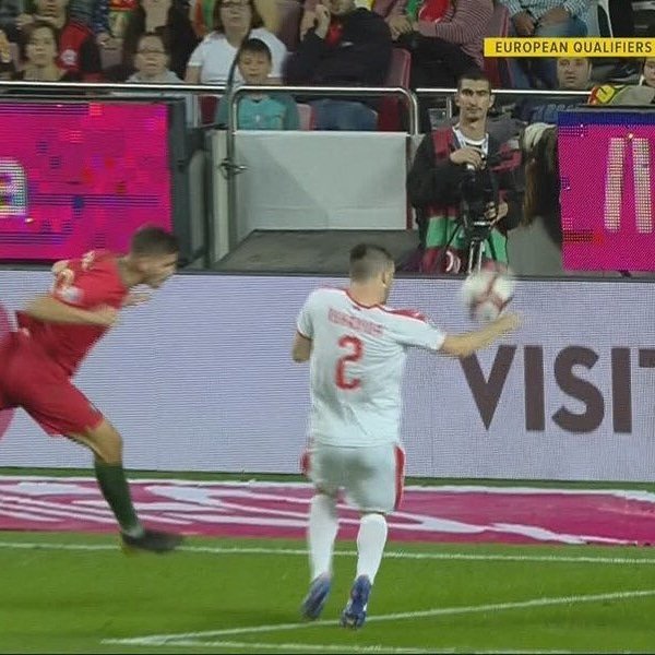 Эпизод матча Португалия - Сербия. Эпизод матча Португалия - Сербия.