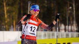 Глазырина обыгрывает сборниц, Елисеев – Логинова