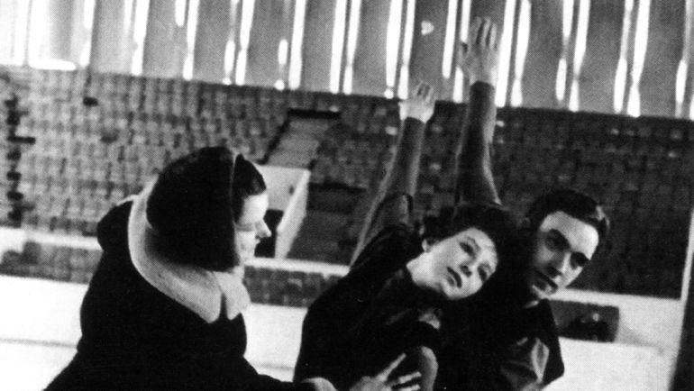 Татьяна Тарасова и Георгий Проскурин с Еленой Чайковской. Фото из архива семьи Чайковских Татьяна Тарасова и Георгий Проскурин с Еленой Чайковской. Фото из архива семьи Чайковских