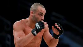 Настюхин расквасил лицо американцу. Тимофей нокаутировал чемпиона UFC в Японии