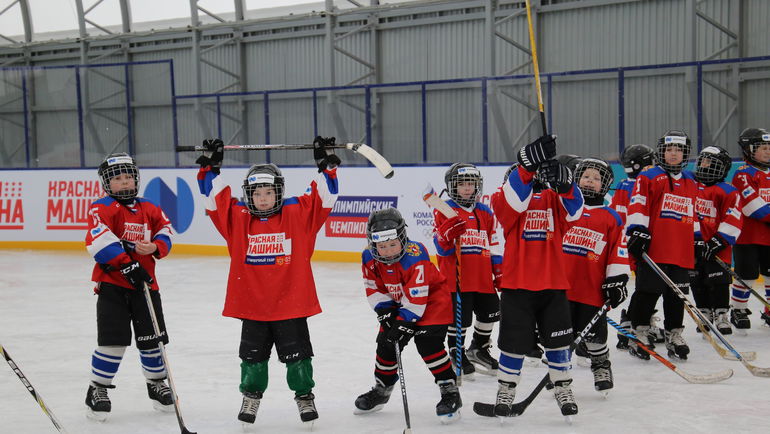 Хоккей в Заполярье. Хоккей в Заполярье.