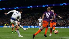 9 апреля. Лондон. "Тоттенхэм" – "Манчестер Сити" – 1:0. 78-я минута. Сон Хын Мин забивает победный гол.