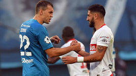 2 сентября 2018 года. Санкт-Петербург. "Зенит" - "Спартак" - 0:0. Артем Дзюба и Самуэль Жиго.