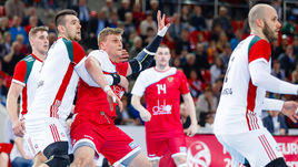 Мужчины оступились в Астрахани