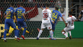 14 апреля. Ростов-на-Дону. "Ростов" - "Спартак" - 2:1. Гол Александра Гацкана.