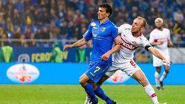 14 апреля. Ростов-на-Дону. "Ростов" - "Спартак" - 2:1. Роман Еременко (№7) против Дениса Глушакова (№8).