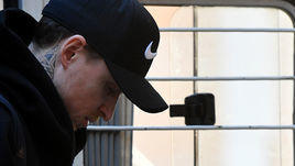 16 апреля. Москва. Павел Мамаев доставлен на заседание Пресненского суда.