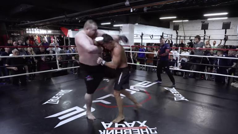 Бой Между Вячеславом Дациком и Артемом Тарасовым. Бой Между Вячеславом Дациком и Артемом Тарасовым.