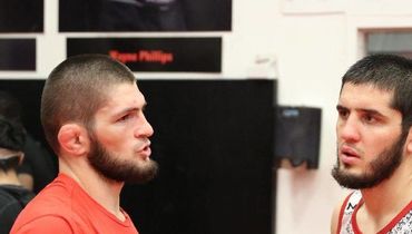 Хабиб Нурмагомедов и Ислам Махачев.