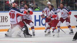 19 апреля. Балашиха. "Авангард" - ЦСКА - 2:3 ОТ. Армейцы радуются после победы в матче.