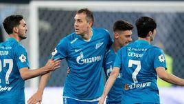 24 апреля. Санкт-Петербург. "Зенит" - "Динамо" - 2:0. Питрская команда сделала еще один шаг к чемпионству.