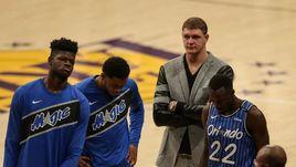 Тимофей Мозгов (второй справа).