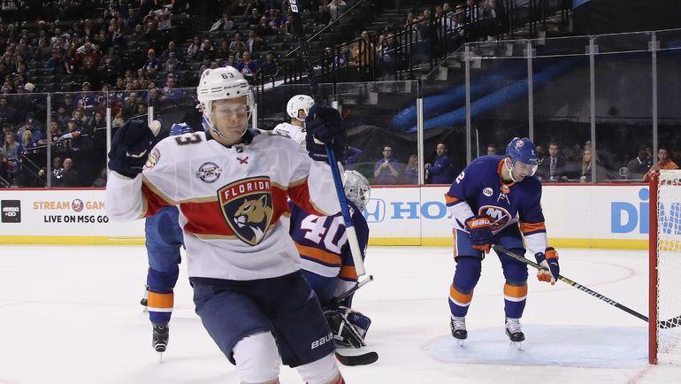 Евгений Дадонов.