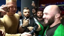 Как журналисты поздравляли Исмаилова