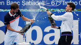 28 апреля. Барселона. Даниил Медведев (слева) и Доминик Тим.