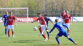 "Спартак-2" остановил лидера на глазах Романцева